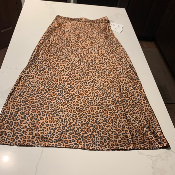NWT Something Navy Leopard print midi skirt $50 - Picture 5 of 5